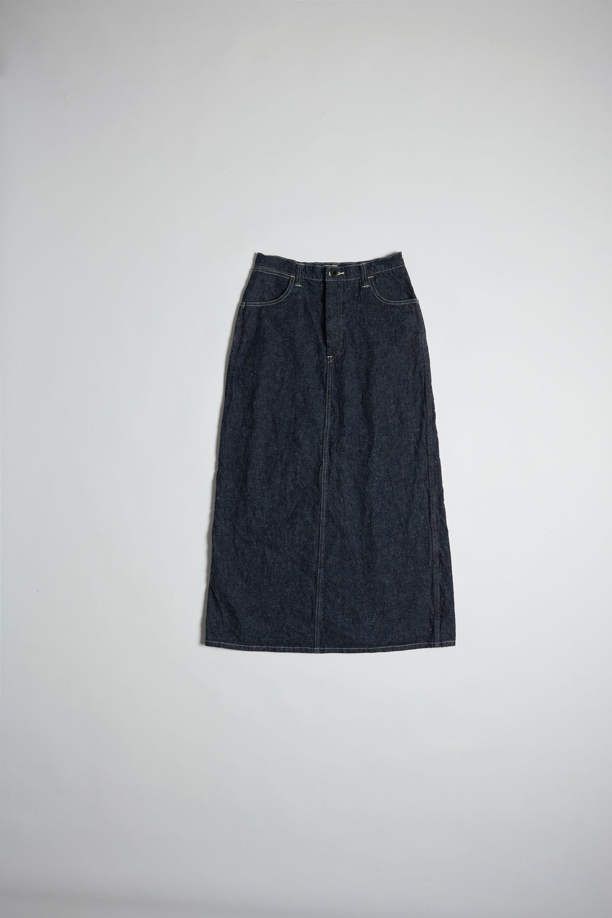 Back-Slit Skirt / HANMO INDIGO・SAKURA